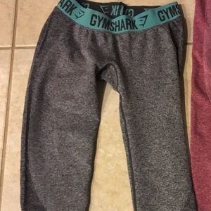 Medium pair of gym shark leggings